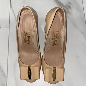 Salvatore Ferragamo shoes, size 7